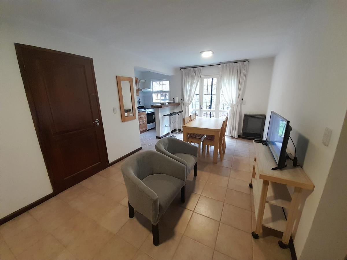 Апартаменти Departamento Centrico - 4 Personas Сан-Мартін-де-лос-Андес Екстер'єр фото